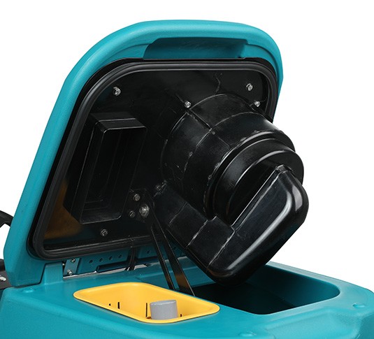 T560 Micro Ride-On Floor Scrubber alt 7